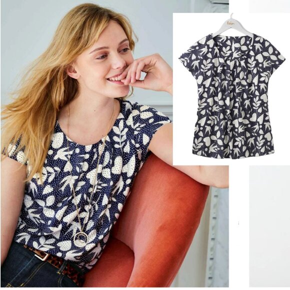 Boden Ravello Top Navy & White Silk Blend Flowy Lightweight Blouse Size 4 - Picture 1 of 5